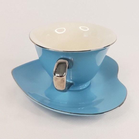 Classic Coffee & Tea Inside Out Heart Shaped Tea Cup + Saucer‎ Blue Silver Rim - Picture 4 of 8